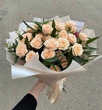 Букет Кремовые розы Латте в Чулково